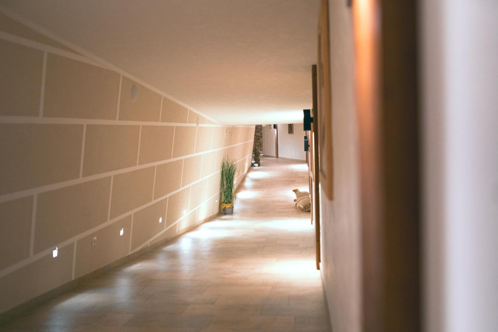 Alpinhotel Berghaus Spa 턱스 외부 사진